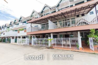 Townhouse 3 storey close to the beach