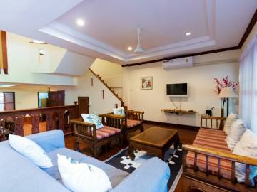 Townhouse 3 storey close to the beach