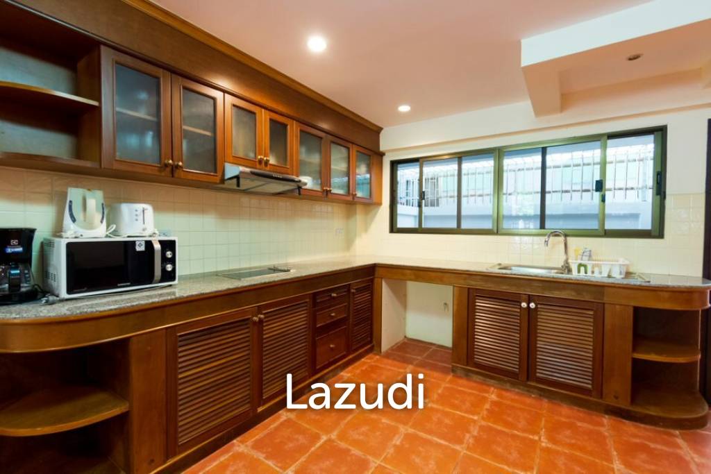 240 Sqm 4 Bed 4 Bath Townhouse For Sale
