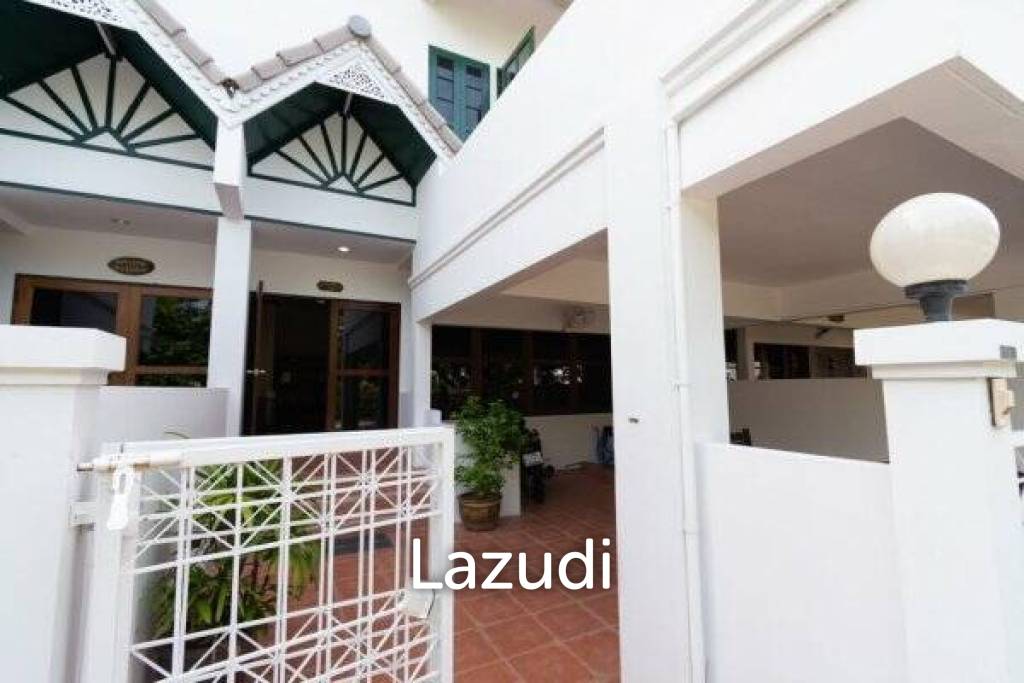240 Sqm 4 Bed 4 Bath Townhouse For Sale