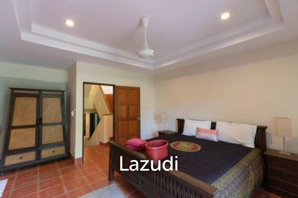240 Sqm 4 Bed 4 Bath Townhouse For Sale