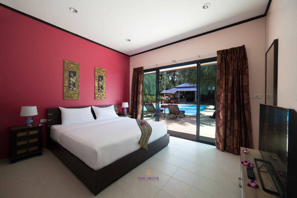 9 Room Boutique Hotel 50mtrs from Bang Tao Beach