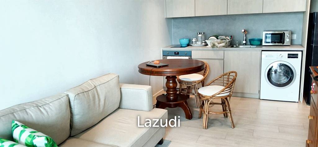 1 Bedroom 1 Bathroom 49 SQ.M The Lofts Silom