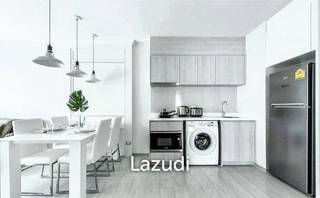 2 Bedroom 2 Bathroom 60 SQ.M Life Sukhumvit 48