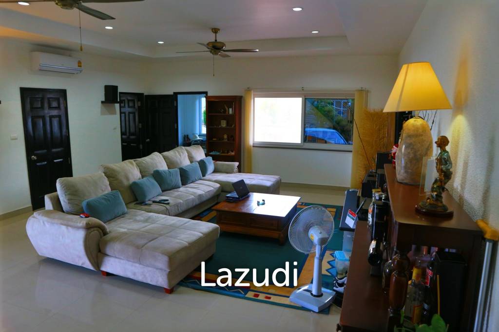 4 Bedroom House for sale