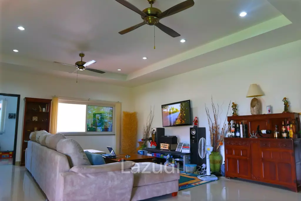 4 Bedroom House for sale