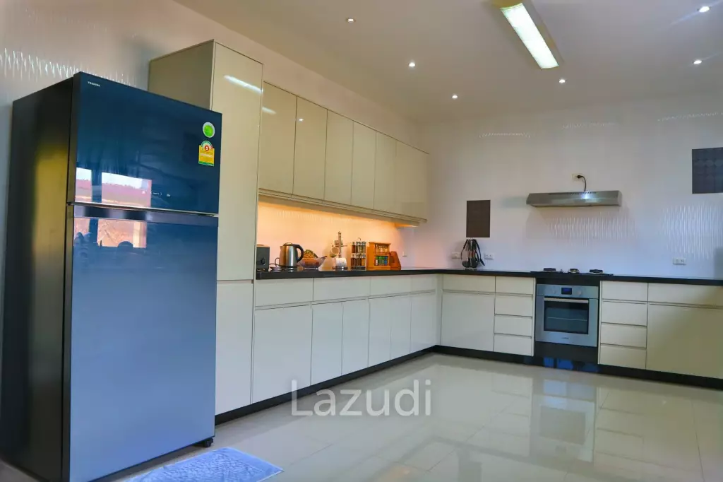 4 Bedroom House for sale