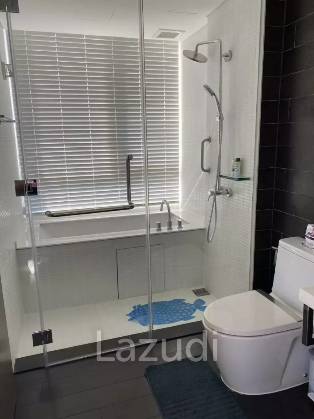 3 brs beachfront condo for sale