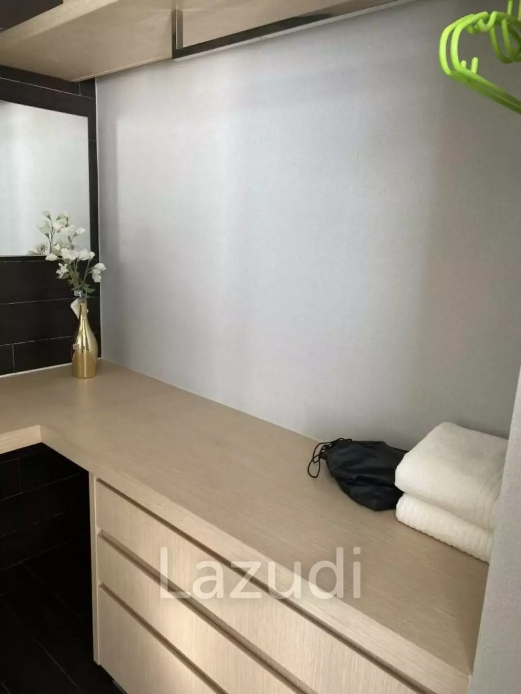 3 brs beachfront condo for sale