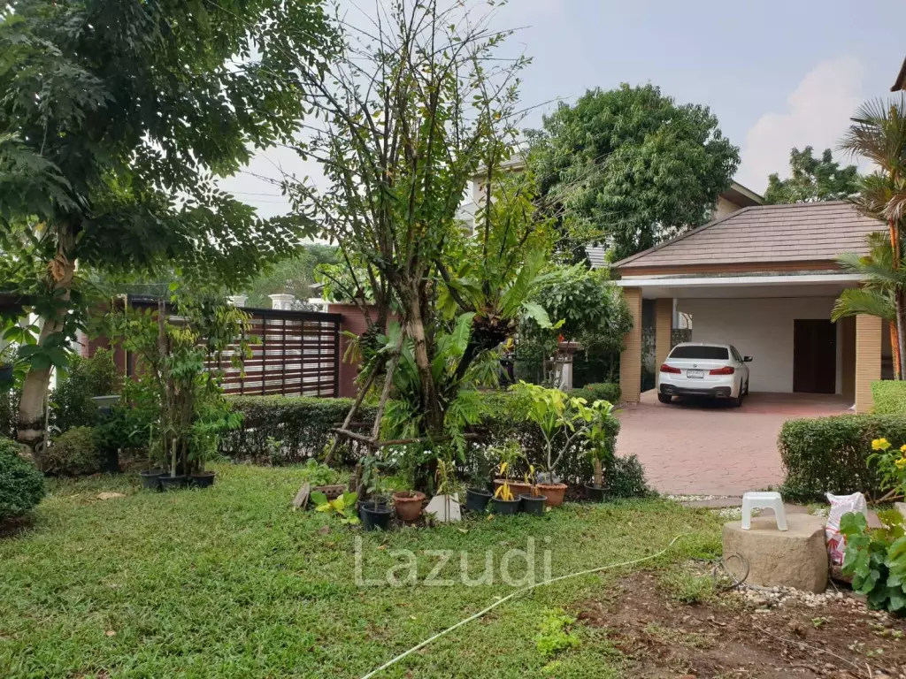 4 Bed 450 sq.m. Detached House For Sale