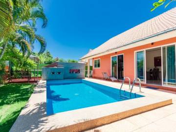 2 Bed Pool Villa near Town
