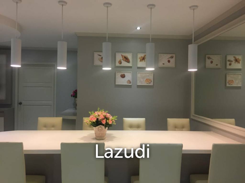 3 brs beachfront condo for Sale