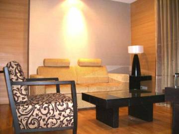 1 bedroom condo at Urbana Sathorn for rent and sale
