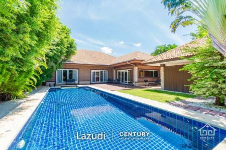 Quality 3 bed pool villa near town