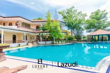 11 Bed 5 Bath Villa For Sale