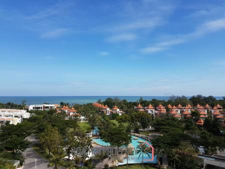 SPACIOUS 3 BEDROOM DUPLEX CONDO WITH DIRECT POOL ACCESS AT THE BOAT HOUSE HUA HIN