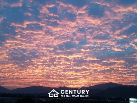 คอนโด ดูเพล็กซ์ 3 ห้องนอน เดอะ โบ๊ทเฮ้าส์ หัวหิน