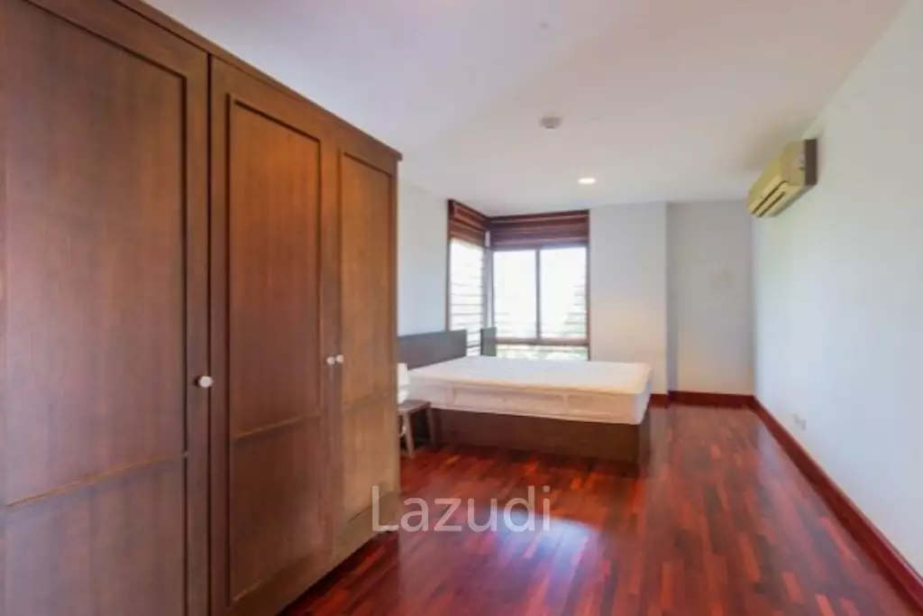 SANTI PURA : Great Price 5 Bed and 5 Bath Sea View Condo on the 2nd floor