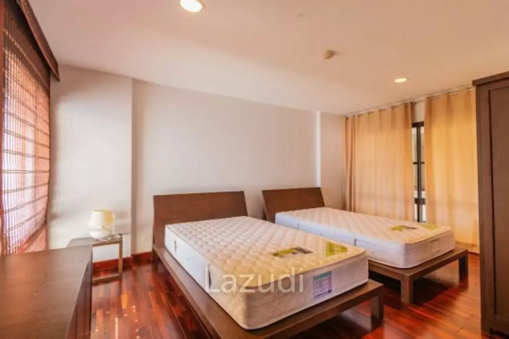 SANTI PURA : Great Price 5 Bed and 5 Bath Sea View Condo on the 2nd floor