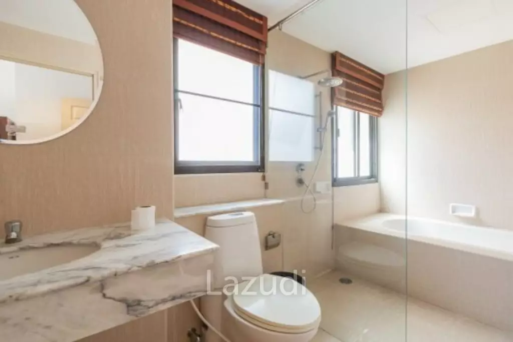 SANTI PURA : Great Price 5 Bed and 5 Bath Sea View Condo on the 2nd floor
