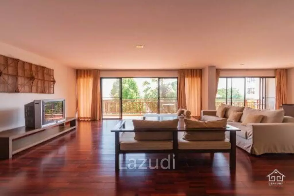 SANTI PURA : Great Price 5 Bed and 5 Bath Sea View Condo on the 2nd floor