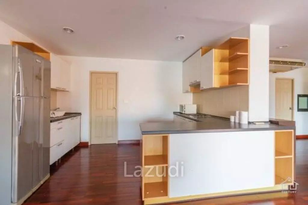 SANTI PURA : Great Price 5 Bed and 5 Bath Sea View Condo on the 2nd floor