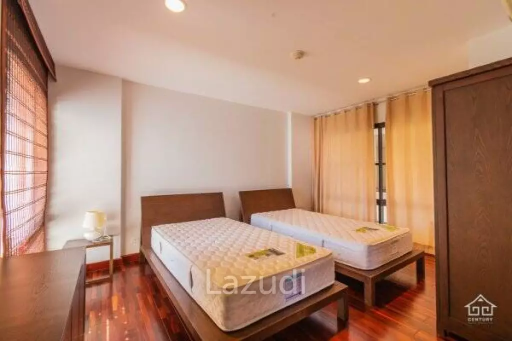SANTI PURA : Great Price 5 Bed and 5 Bath Sea View Condo on the 2nd floor