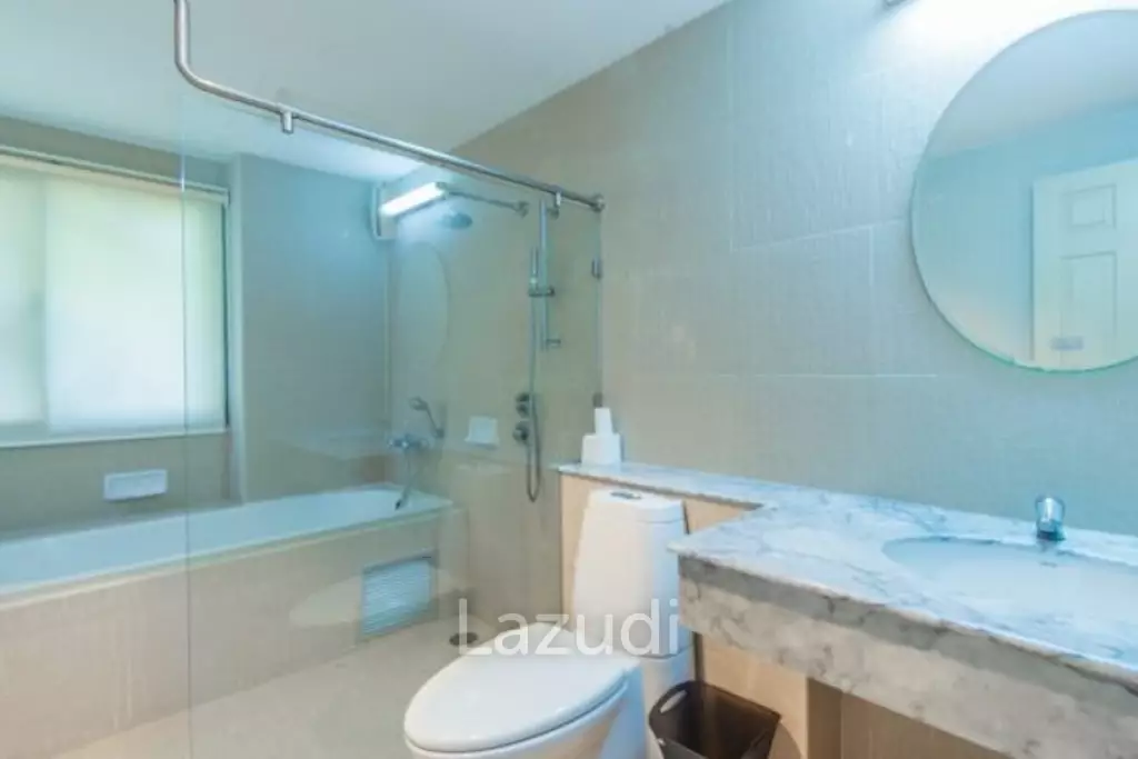 SANTI PURA : Ground floor 3 bed condo with garden jacuzzi and sundeck
