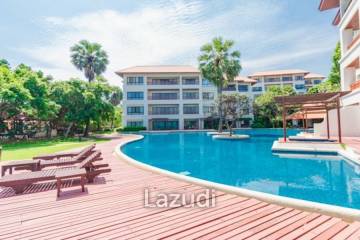 SANTI PURA : Ground floor 3 bed condo with private jacuzzi and sun deck