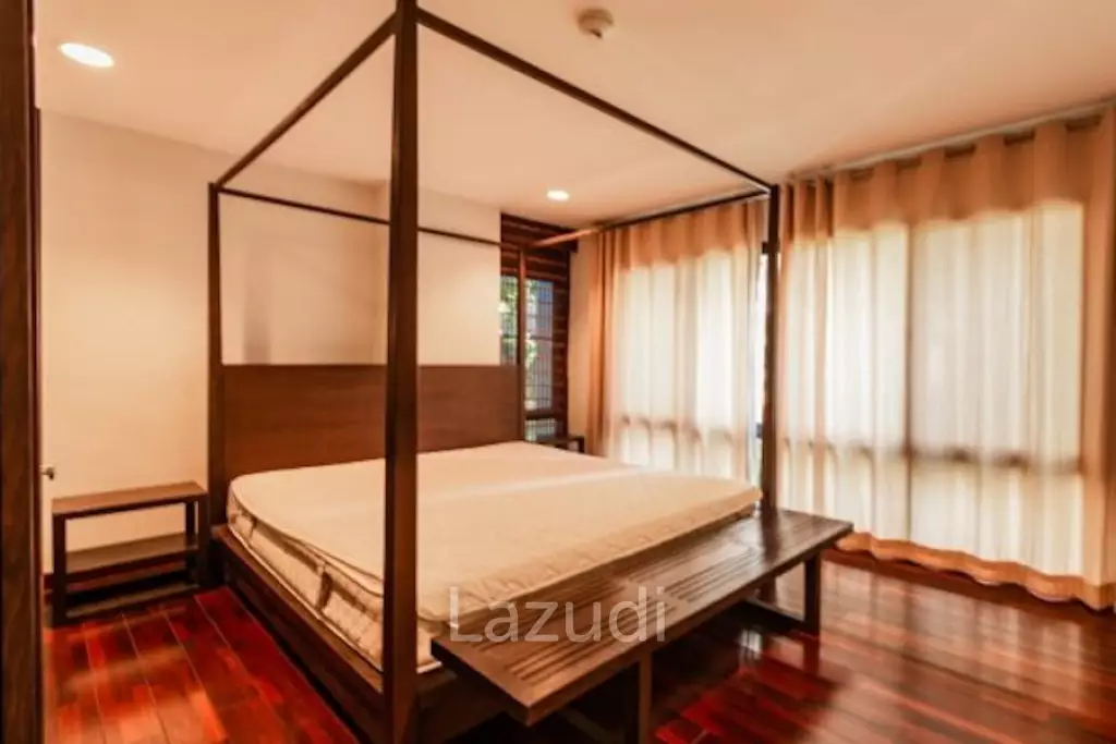 SANTI PURA : Ground floor 3 bed condo with private jacuzzi and sun deck