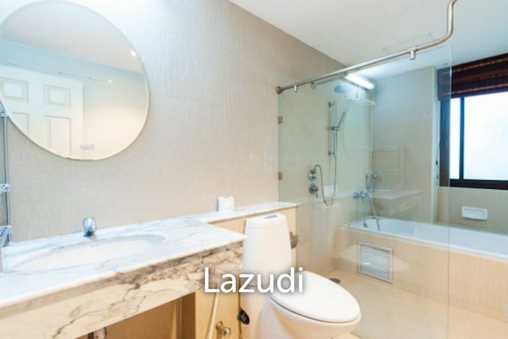 156 ตร.ม 3 เตียง 2 อาบน้ำ คอนโดมิเนียม For ขาย