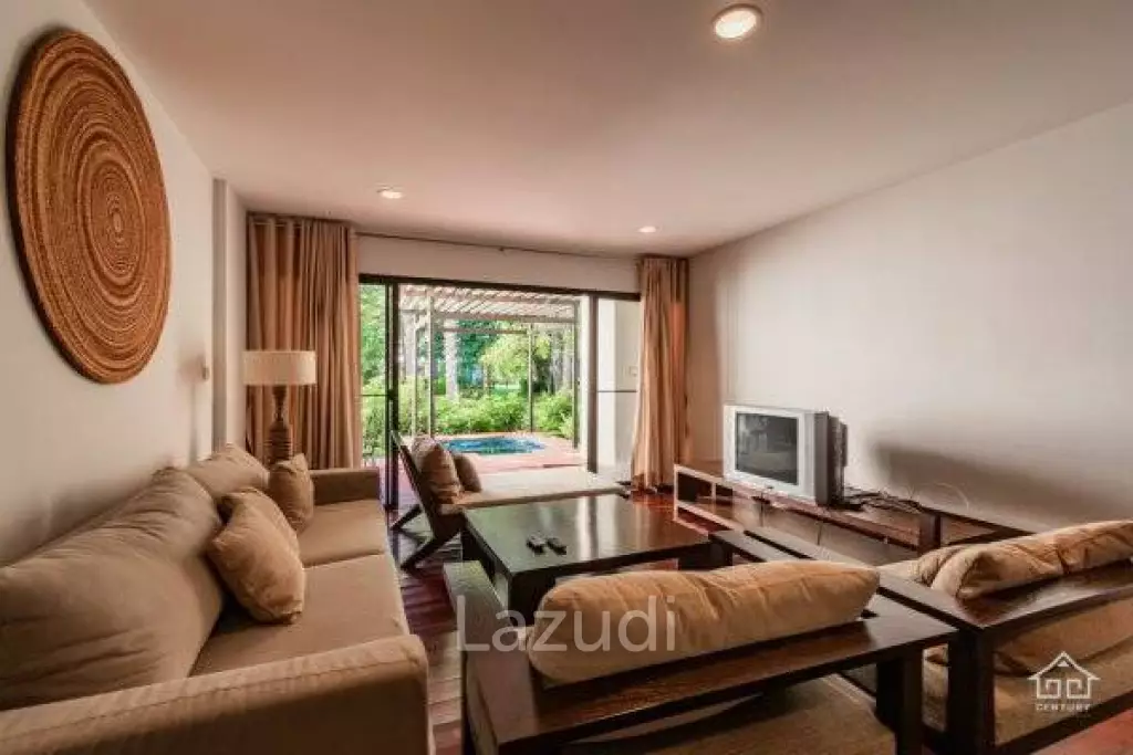 SANTI PURA : Ground floor 3 bed condo with private jacuzzi and sun deck