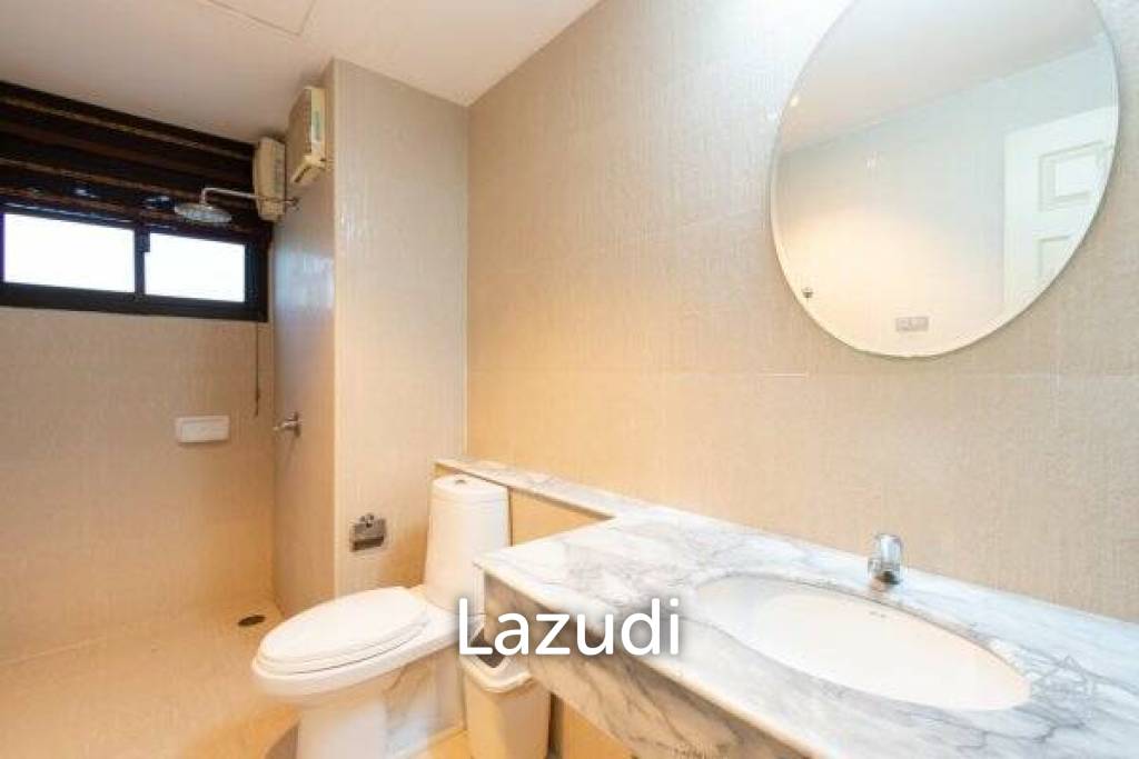 156 ตร.ม 3 เตียง 2 อาบน้ำ คอนโดมิเนียม For ขาย