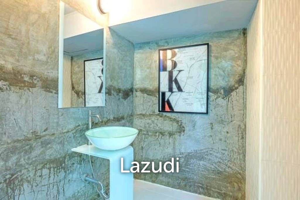 Townhome for sale