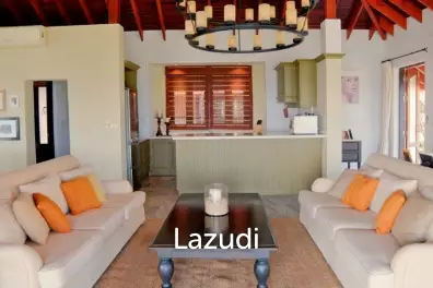 SANTI PURA : Absolute Beachfront 2 Bed Pool Villa