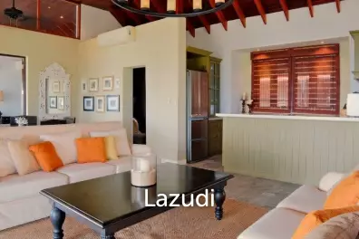 SANTI PURA : Absolute Beachfront 2 Bed Pool Villa