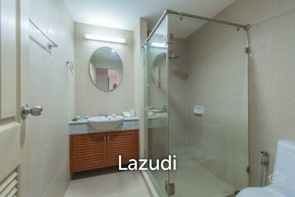 SANTI PURA : Beautiful Sea and Mountain View 2 bed Condo