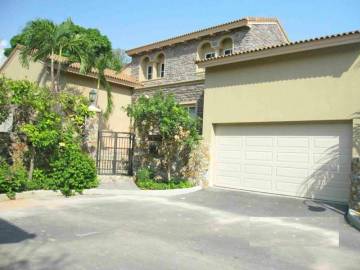 Lovely 3 Bedroom Cottage Style House