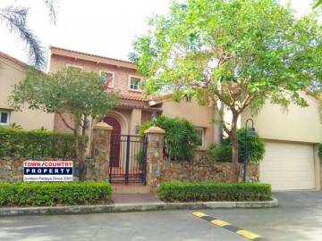 Tuscany-Style Luxury Living Available For Sale With Tenant