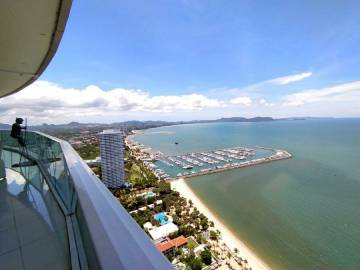 Luxury Penthouse Movenpick Residence For Sale