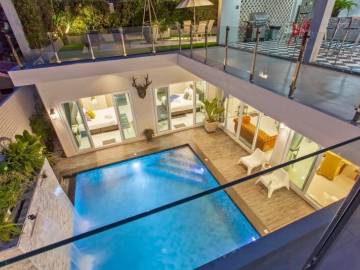 Brand New 5 Bedrooms Pool Villa In Jomtien For Sales