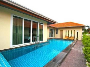 Luxury Executive Villas For Sale in Whispering Palms, Mabprachan Pattaya