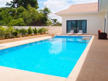Luxury Family Pool Villa For Sale Or Rent In Santa Maria