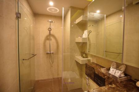 Studio 1 Bath 40 SQ.M Surin Sands Condominium