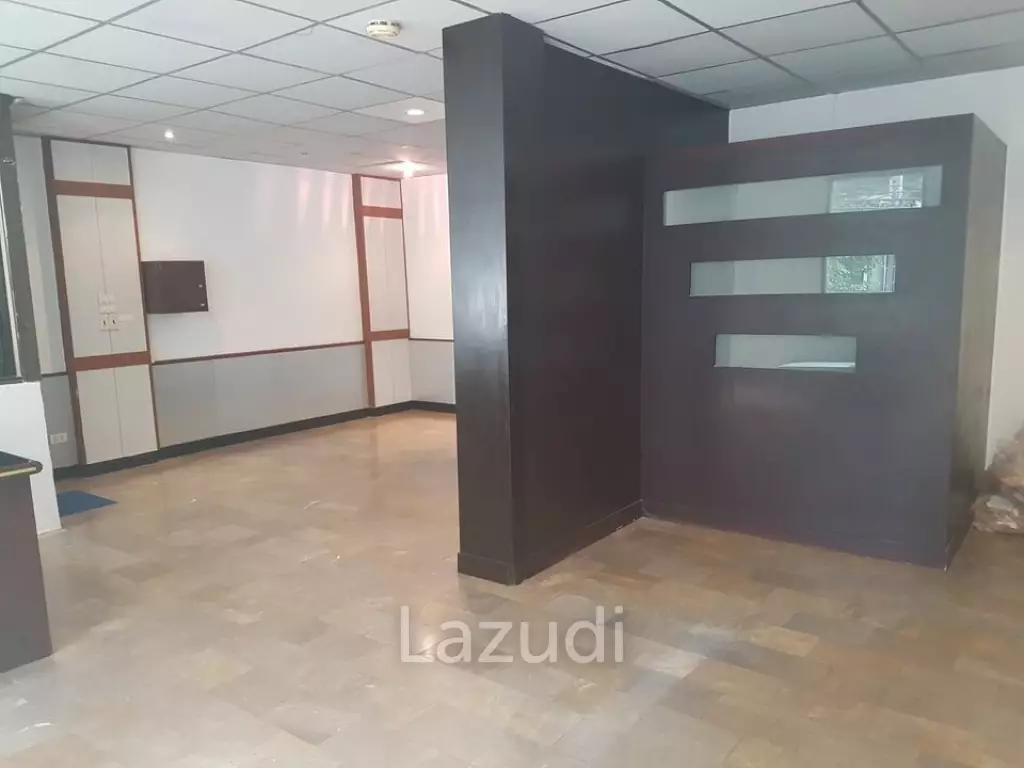 For Sale | Sukhumvit 39 Big House | Home Office | Multipurpose Building