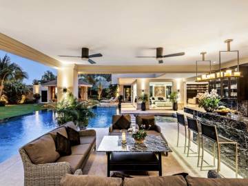 Luxury Pool Villa For Sale in The Vineyard, Mabprachan Pattaya