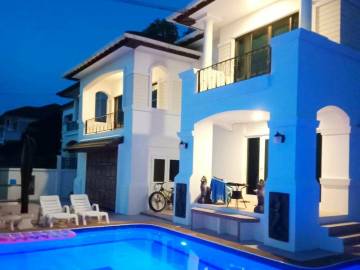 Pool Villas For Sale and Rent at Central Park, East Pattaya