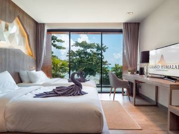 1 Bed 69.77SQ.M Grand Himalai Oceanfront Residences