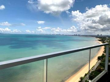 Beach front condo for sale Del Mare Bangsaray