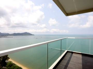 Unique beachfront-directed to Bang Saray Beach